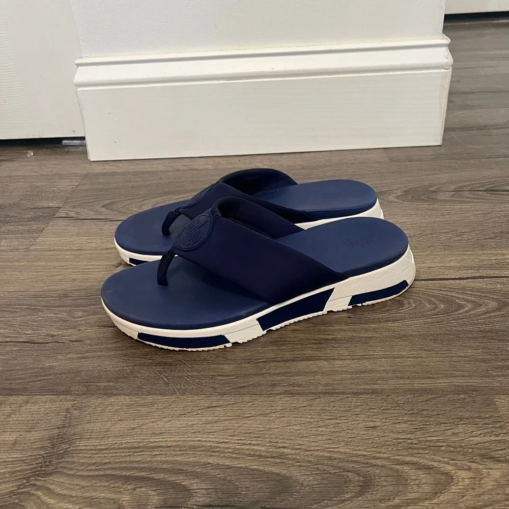FitFlop Neoflex Navy Blue Thong Sandals Platform Flip Flops W49-399 Womens 7